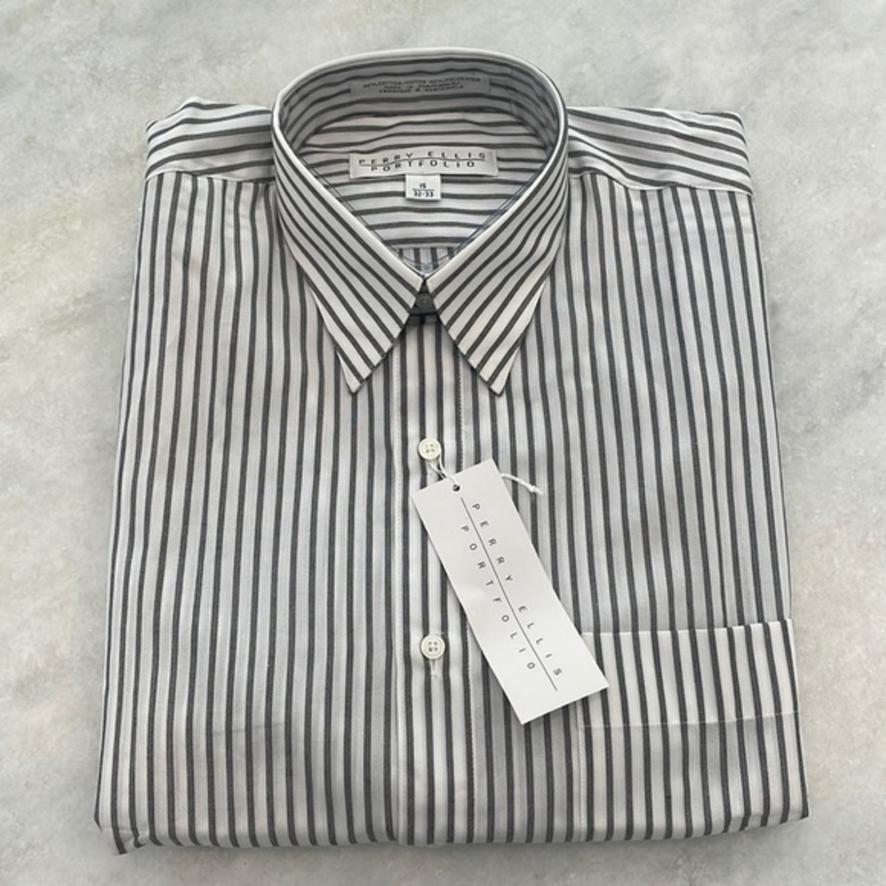 Perry Ellis Long Sleeve dress shirt NWT